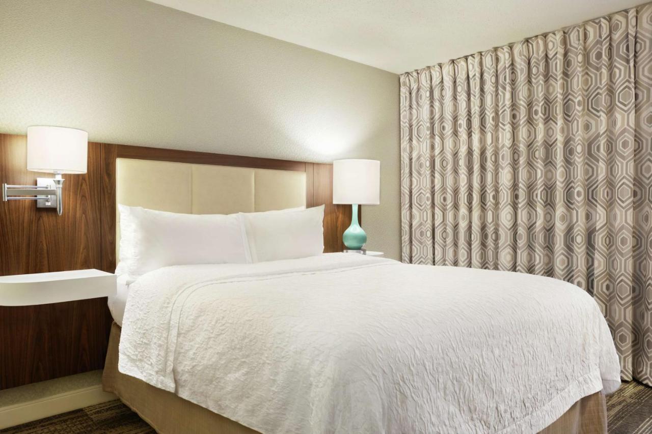 Hampton Inn Findlay Eksteriør billede