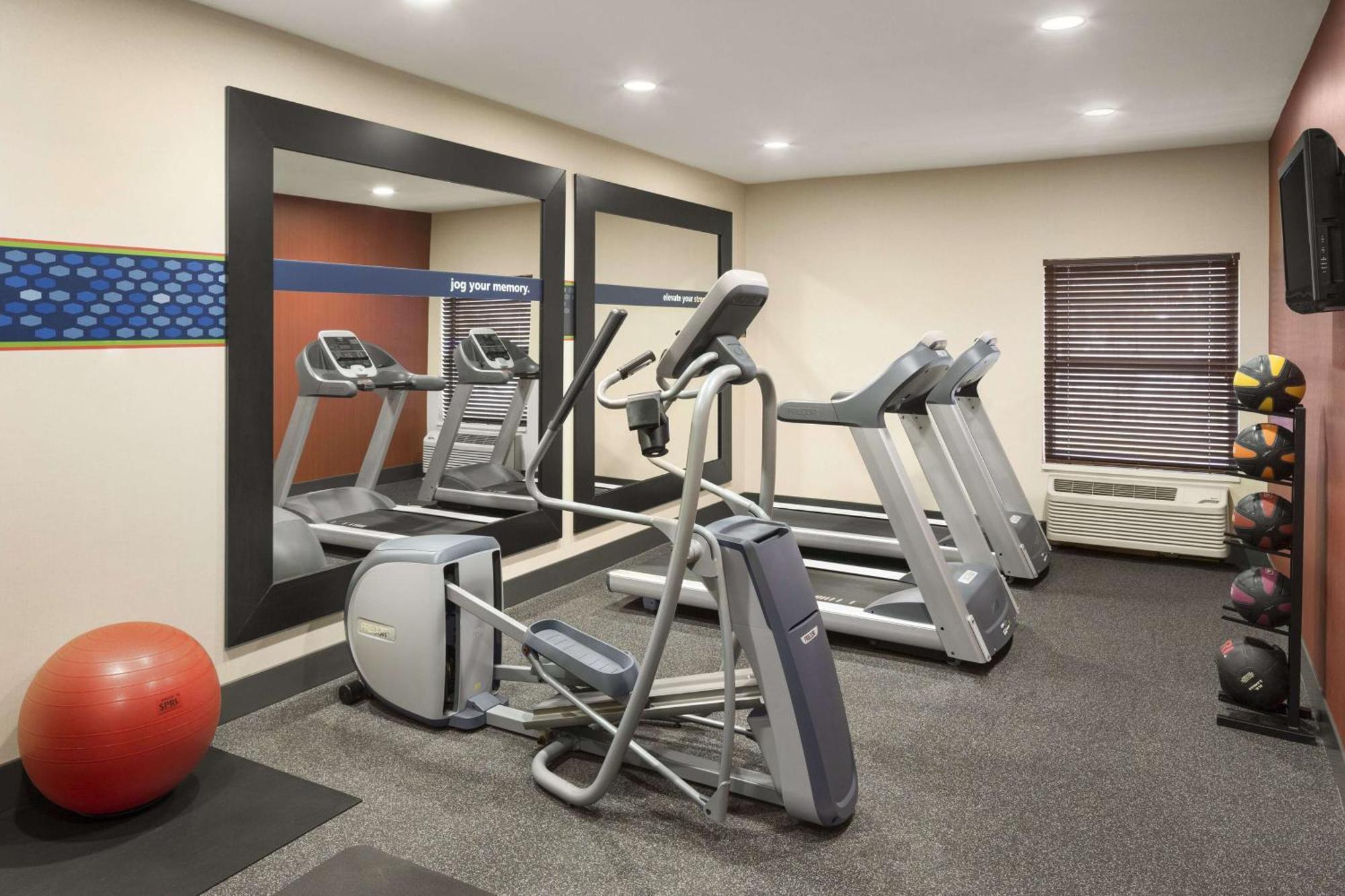 Hampton Inn Findlay Eksteriør billede